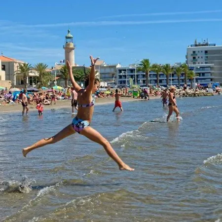 Rez-de-jardin Bord De Mer, Terrasse 30m², 5 Pers, Port Camargue - Fr-1-307-228 Apartamento *