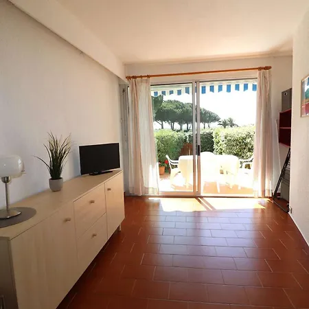 Rez-de-jardin Bord De Mer, Terrasse 30m², 5 Pers, Port Camargue - Fr-1-307-228 Appartement Le Grau-du-Roi