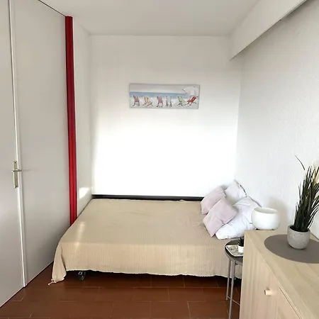 Apartamento Rez-de-jardin Bord De Mer, Terrasse 30m², 5 Pers, Port Camargue - Fr-1-307-228 Le Grau-du-Roi