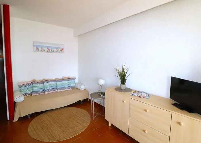 Rez-de-jardin Bord De Mer, Terrasse 30m², 5 Pers, Port Camargue - Fr-1-307-228 Апартаменты