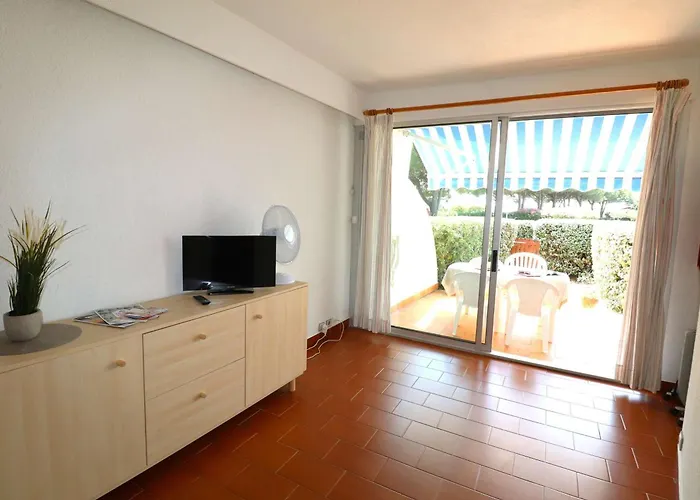 Rez-de-jardin Bord De Mer, Terrasse 30m², 5 Pers, Port Camargue - Fr-1-307-228 Апартаменты Ле-Гро-дю-Руа